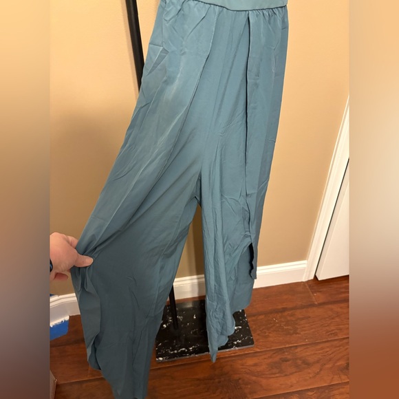 HALARA Women's Teal Jumpsuit Size M Stretchy Chic - Picture 4 of 9
